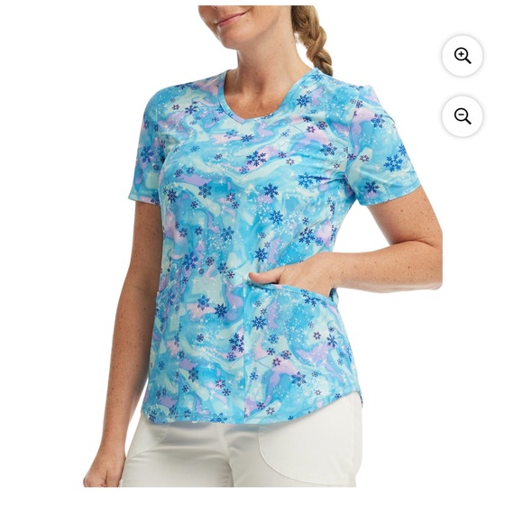 ❄️Scub star Fun Print Scrub shirt Top LARGE NWT - Picture 1 of 8